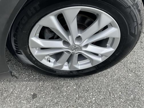 2014 Nissan Rogue SV