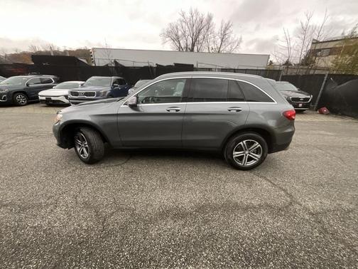 2017 Mercedes-Benz GLC 300 4MATIC