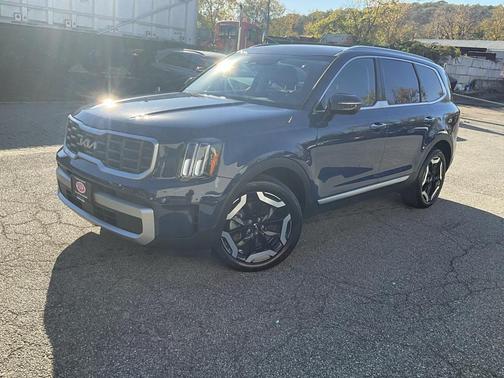 2023 Kia Telluride S