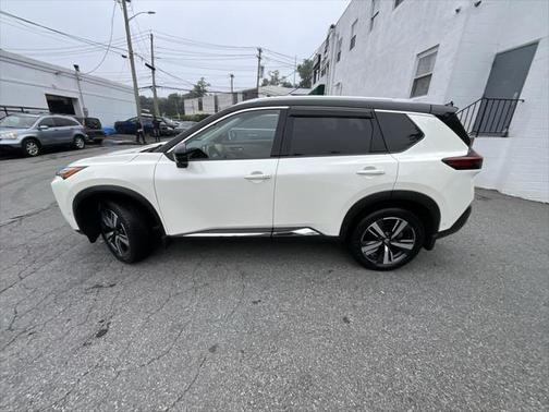 2021 Nissan Rogue Platinum