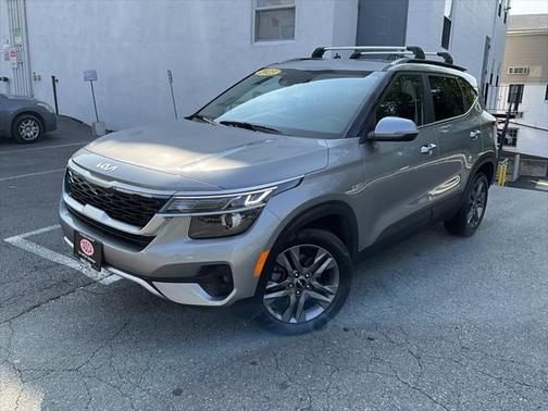2023 Kia Seltos S