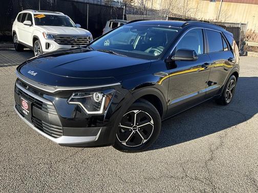 2023 Kia Niro EX