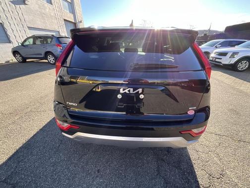 2023 Kia Niro EX