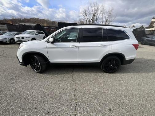 2022 Honda Pilot AWD Special Edition