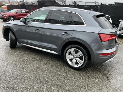 2019 Audi Q5 2.0T Premium Plus