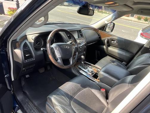 2017 INFINITI QX80 Base