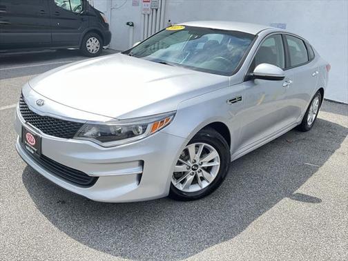 2017 Kia Optima LX