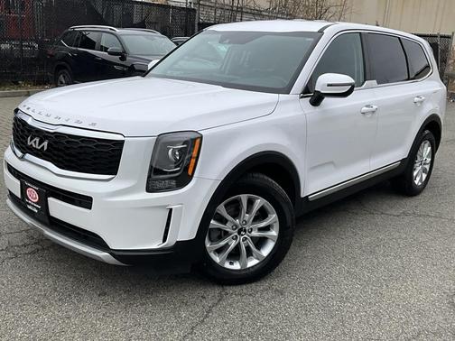 2022 Kia Telluride LX
