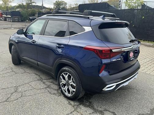 2023 Kia Seltos EX