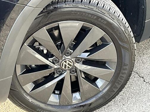2023 Volkswagen Taos 1.5T S
