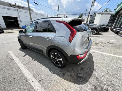 2023 Kia Niro Plug-In Hybrid EX