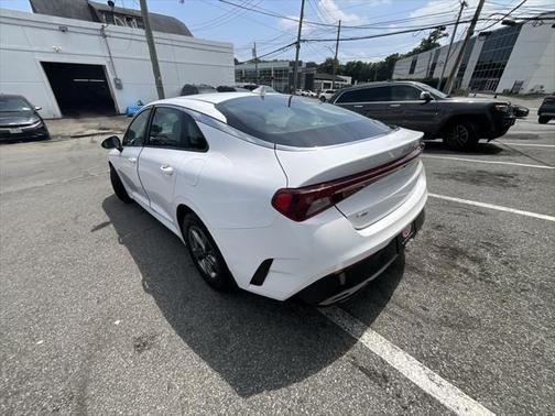 2022 Kia K5 LXS
