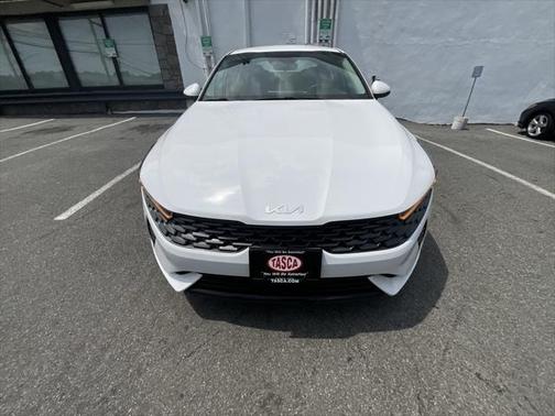 2022 Kia K5 LXS