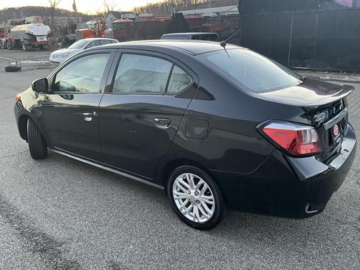 2021 Mitsubishi Mirage G4 ES