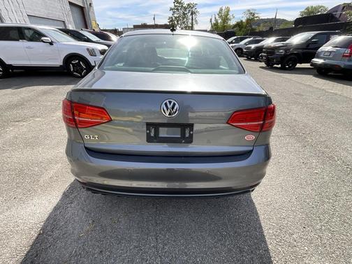 2016 Volkswagen Jetta 2.0T GLI SEL