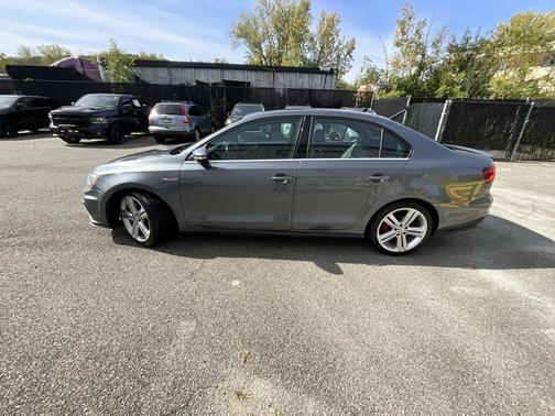 2016 Volkswagen Jetta 2.0T GLI SEL