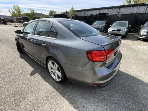 2016 Volkswagen Jetta 2.0T GLI SEL