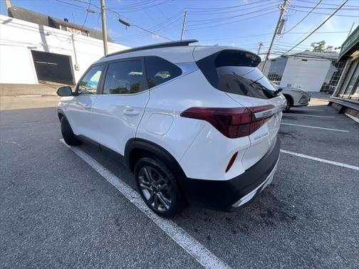 2023 Kia Seltos S