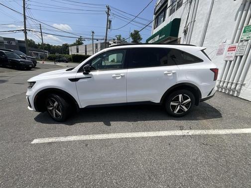 2022 Kia Sorento EX