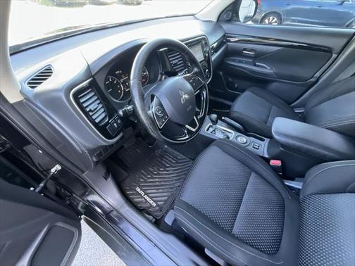 2016 Mitsubishi Outlander
