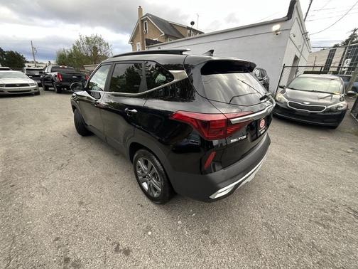 2023 Kia Seltos S