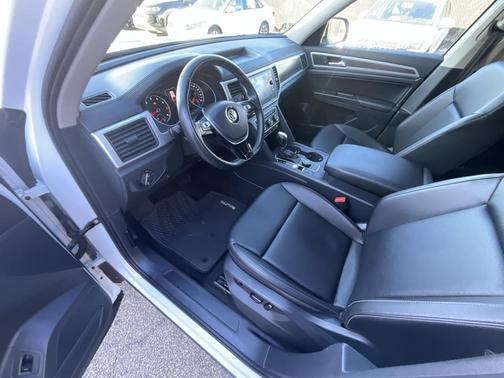 2019 Volkswagen Atlas 3.6L SE w/Technology