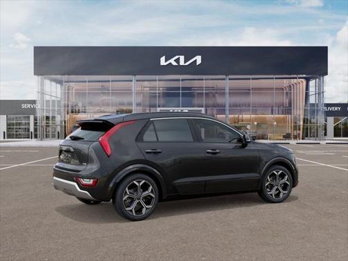 2025 Kia Niro SX