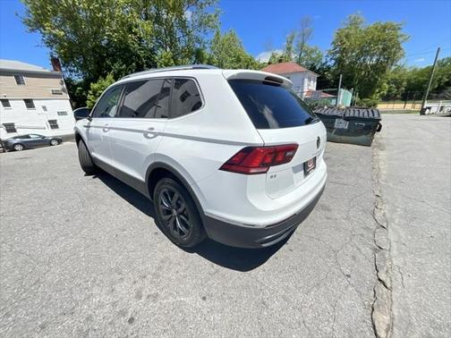 2022 Volkswagen Tiguan 2.0T SE 4MOTION