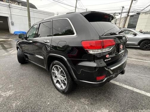 2020 Jeep Grand Cherokee Overland
