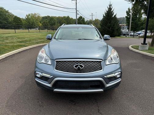 2017 INFINITI QX50 Base