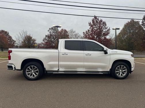 2019 Chevrolet Silverado 1500 High Country