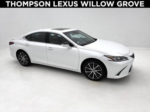 2024 Lexus ES 300h Base
