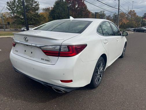 2016 Lexus ES 350 Base