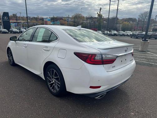 2016 Lexus ES 350 Base