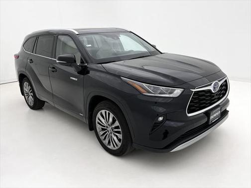 2020 Toyota Highlander Hybrid Platinum