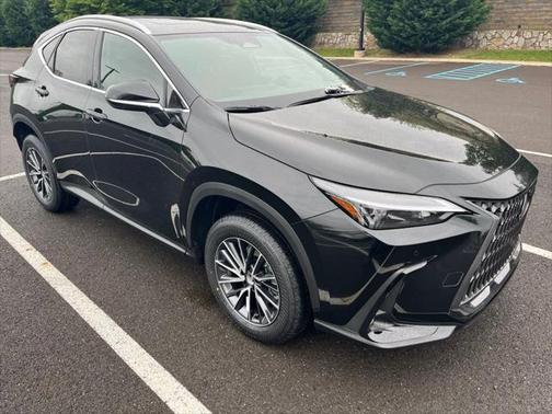 2025 Lexus NX 350h Premium