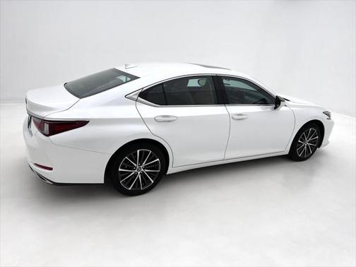 2024 Lexus ES 350 Base