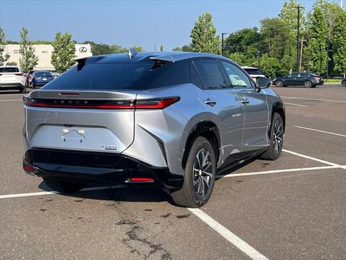2025 Lexus RZ 450e Premium