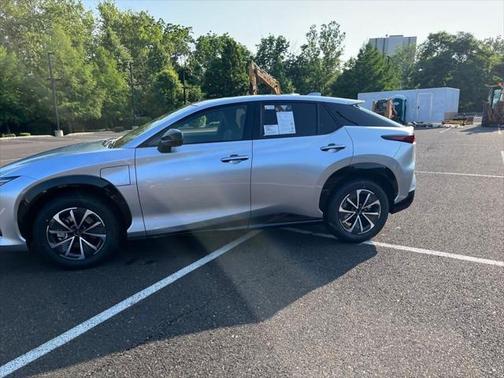 2025 Lexus RZ 450e Premium