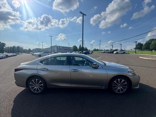 2019 Lexus ES 350 Base