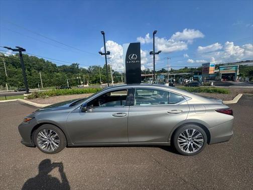 2019 Lexus ES 350 Base