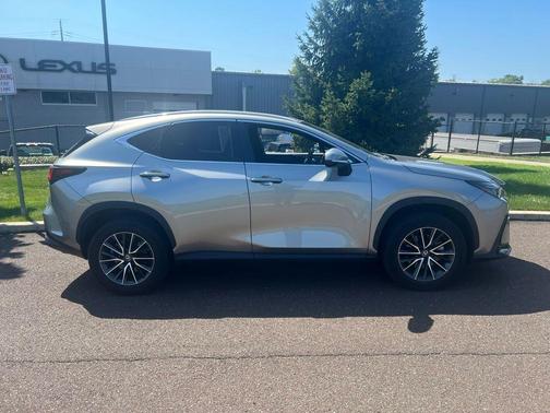 2024 Lexus NX 350 Premium