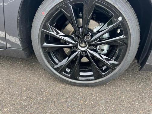 2025 Lexus ES 300h Base