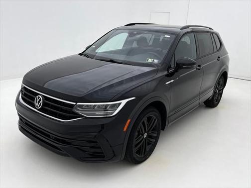 2022 Volkswagen Tiguan 2.0T SE R-Line Black 4MOTION