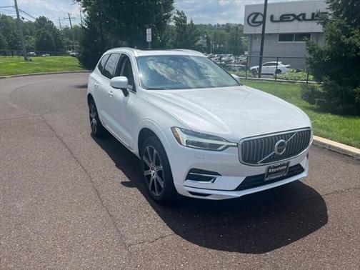 2020 Volvo XC60 Recharge Plug-In Hybrid T8 Inscription