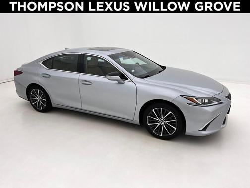 2022 Lexus ES 350 Base