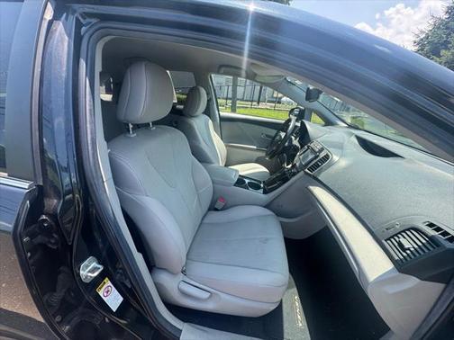 2013 Toyota Venza LE