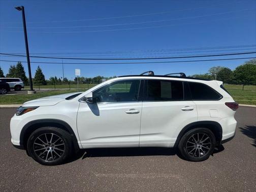 2018 Toyota Highlander SE