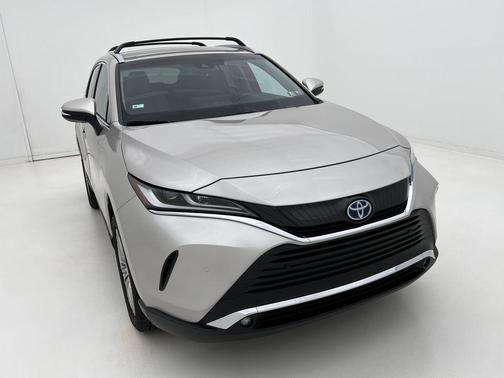 2023 Toyota Venza XLE