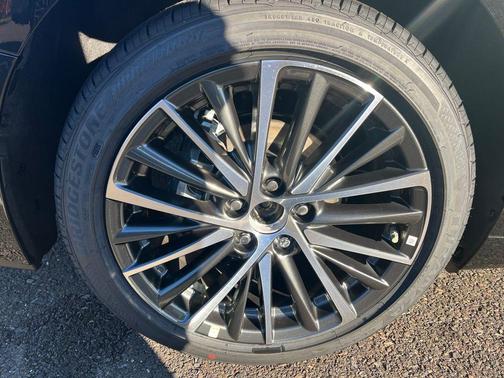 2025 Lexus ES 350 Base